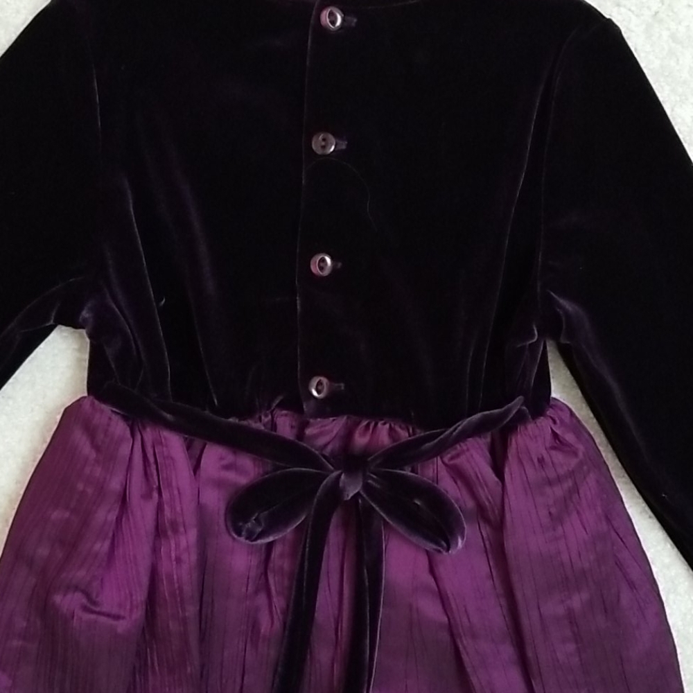 Dress - Picture 3 of 5